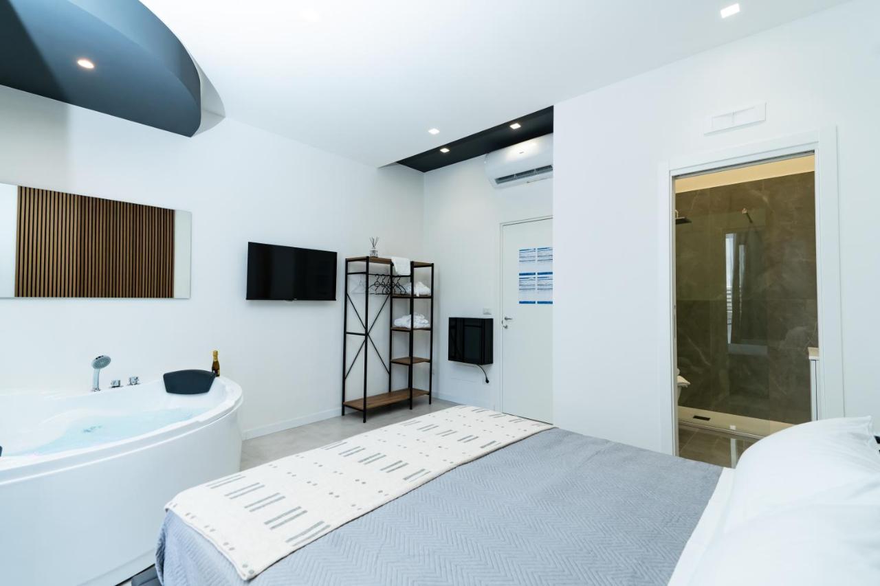 Pane E Pomodoro Bed & Breakfast Bari Exterior photo